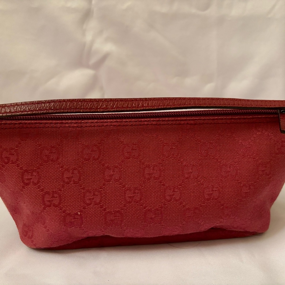 Gucci Red Cosmetic Bag with GG Monogram - Picture 3 of 4